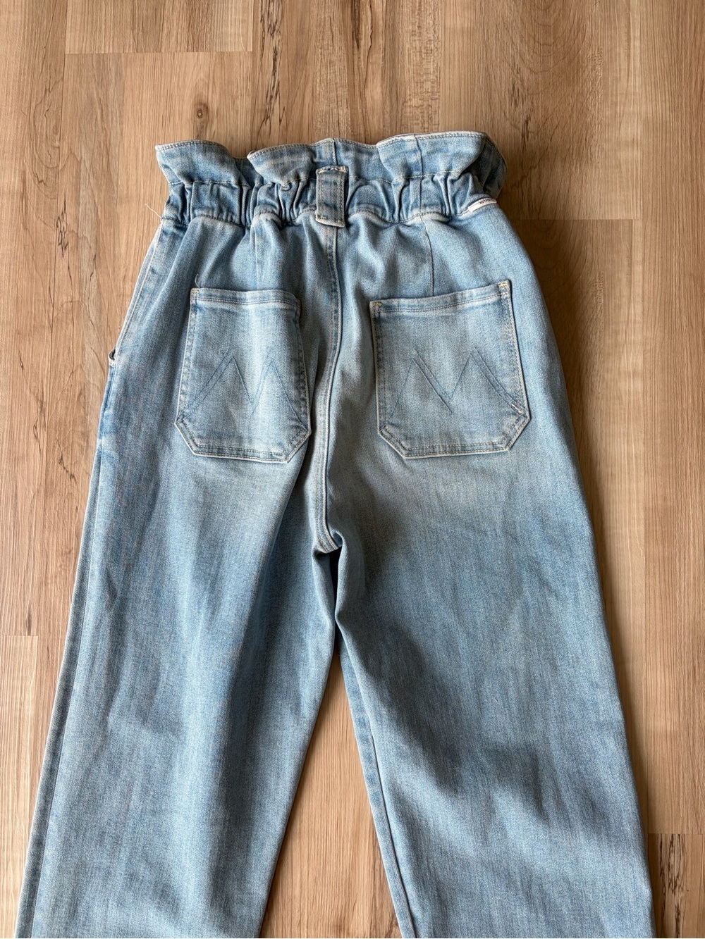 Mother Yo Yo Ruffle Greaser High Rise Jeans - Picture 10 of 10
